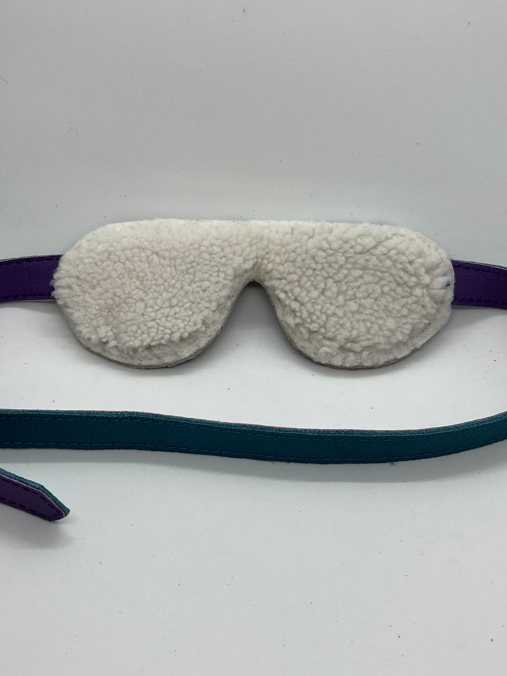 Jungle Creatures Flogger and blindfold set