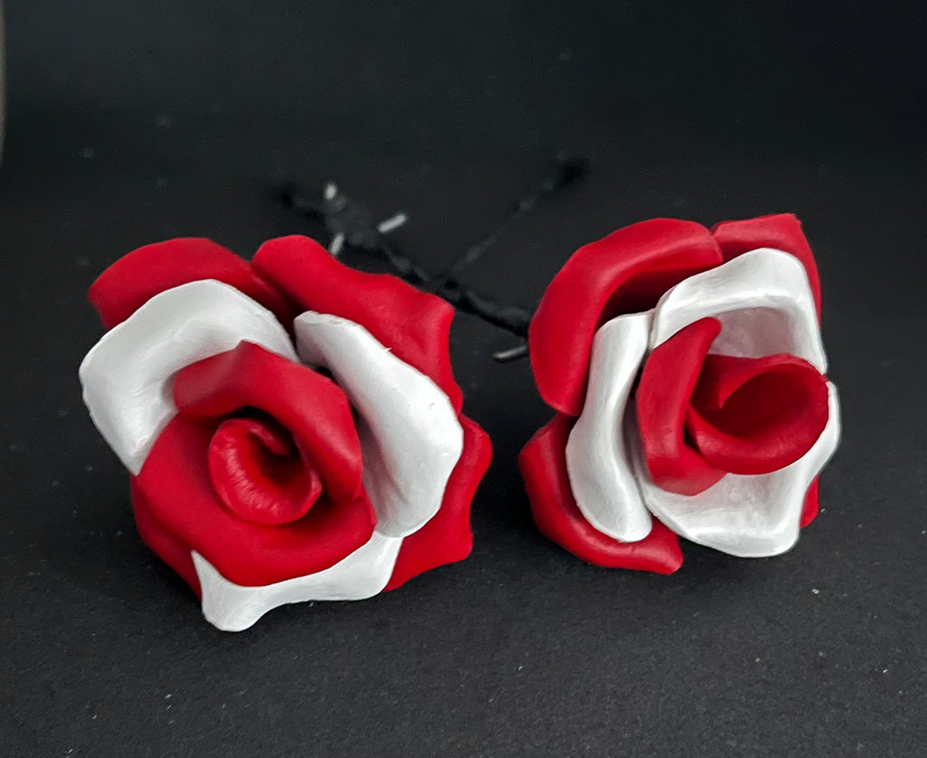 Canada Proud Canadian Leather Roses