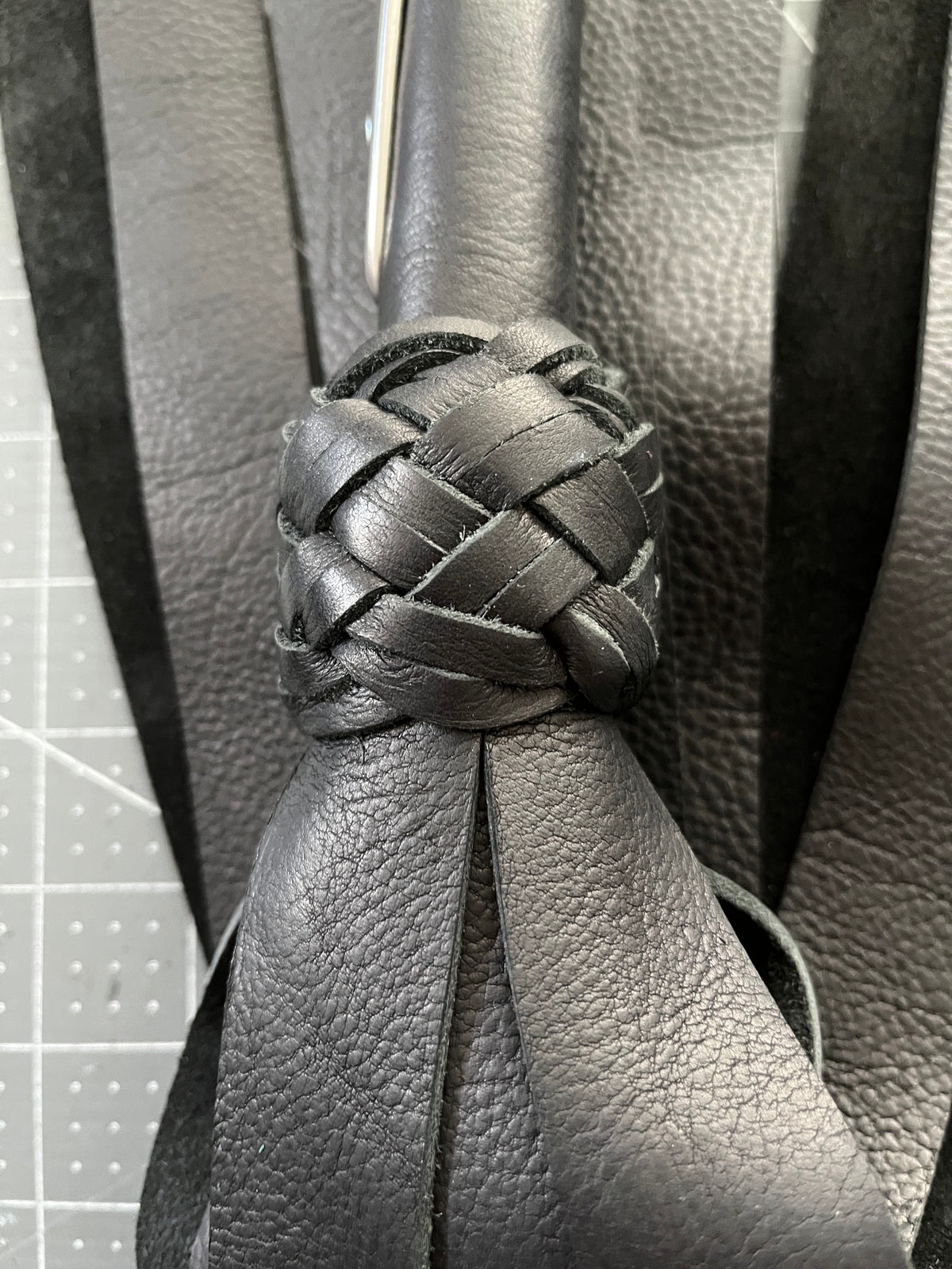 Thud Style Steel Handle Flog